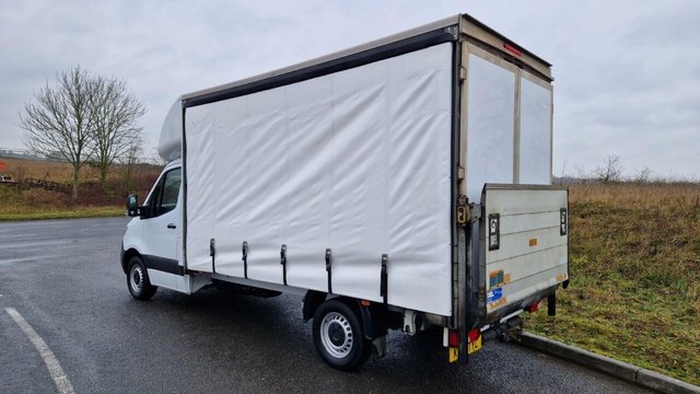 2021 Mercedes-Benz SPRINTER - Photo 3
