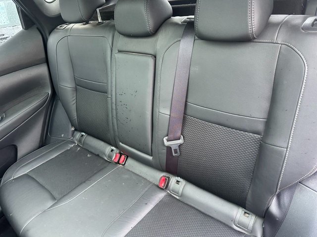 2017 NISSAN QASHQAI 1.6 dCi Tekna SUV 5dr Diesel Manual 4WD Euro 6 (s/s) (130 ps) - Photo 9