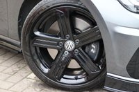 USED 2020 20 VOLKSWAGEN GOLF 2.0 TSI R 4MOTION DSG 5 DOOR BODYKIT CAMRA HTDSEATS COCKPIT 18"s