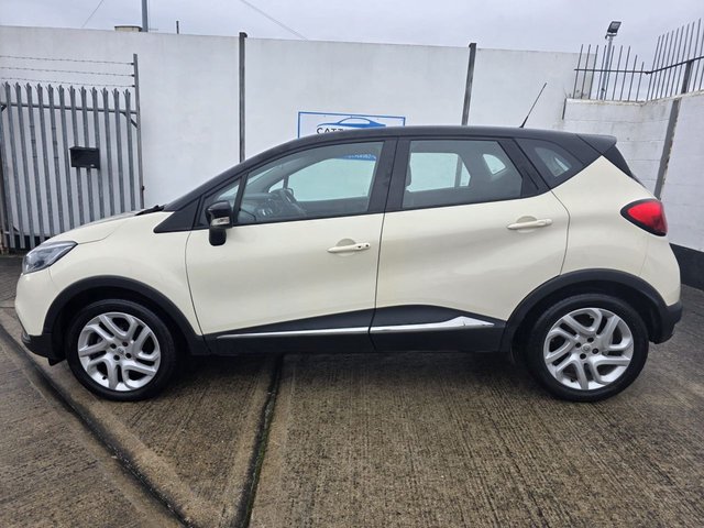 2015 Renault Captur 1.5L Dynamique Medianav 5dr - Photo 2