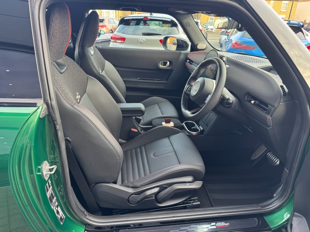 USED 2024 74 MINI COOPER 2.0 John Cooper Works Hatchback 3dr Petrol Steptronic Euro 6 (s/s) (231 ps) LEVEL 2 PK, Harman Kardon, Sunroof