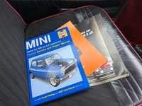 USED 1989 G AUSTIN MINI 997Lpetrol manual IMMACULATE RARE 30TH ANNIVERSARY MODEL, FAMILY OWNED SINCE NEW, ORIGINAL BOOK PACK AND SERVICE BOOK