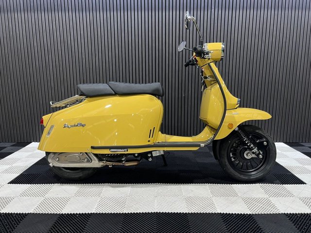 View our ROYAL ALLOY GP 125