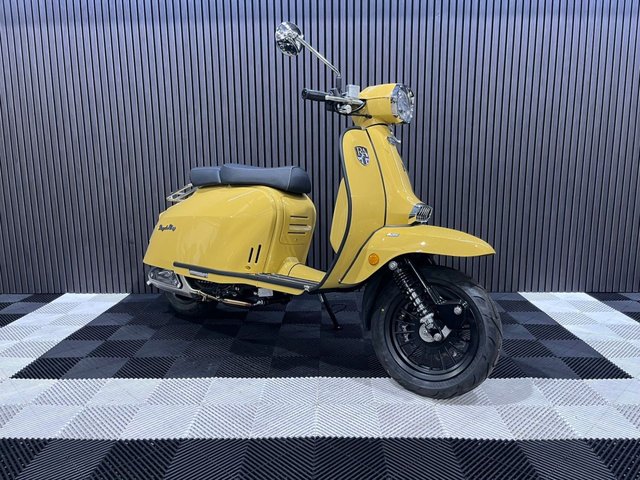 View our ROYAL ALLOY GP 125