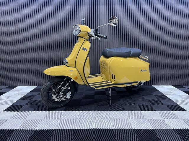 View our ROYAL ALLOY GP 125