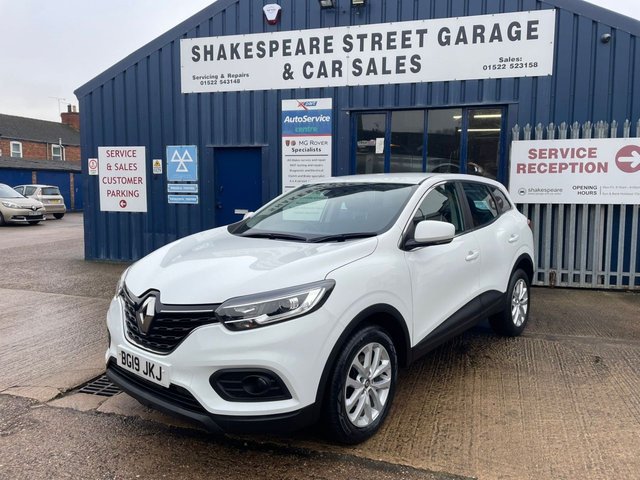 2019 RENAULT KADJAR 2019 1.3 TCe Play SUV 5dr Petrol Manual Euro 6 (s/s) (140 ps)