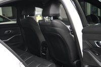 USED 2020 R BMW 3 SERIES 2.0 320d M Sport Saloon 4dr Diesel Auto xDrive Euro 6 (s/s) (190 ps) 1 YEAR MOT! 2 KEYS! JUST SERVICED!