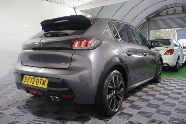2022 PEUGEOT 208 1.2 PureTech GT Premium Hatchback 5dr Petrol EAT Euro 6 (s/s) (130 ps) - Photo 5