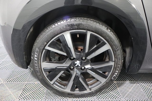 2022 PEUGEOT 208 1.2 PureTech GT Premium Hatchback 5dr Petrol EAT Euro 6 (s/s) (130 ps) - Photo 11
