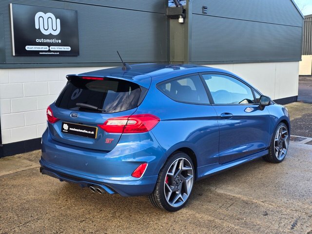2019 FORD FIESTA 1.5T EcoBoost ST-3 Hatchback 3dr Petrol Manual Euro 6 (s/s) (200 ps) - Photo 3