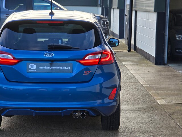 2019 FORD FIESTA 1.5T EcoBoost ST-3 Hatchback 3dr Petrol Manual Euro 6 (s/s) (200 ps) - Photo 12
