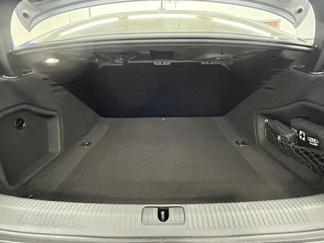 2017 AUDI A4 - Photo 11