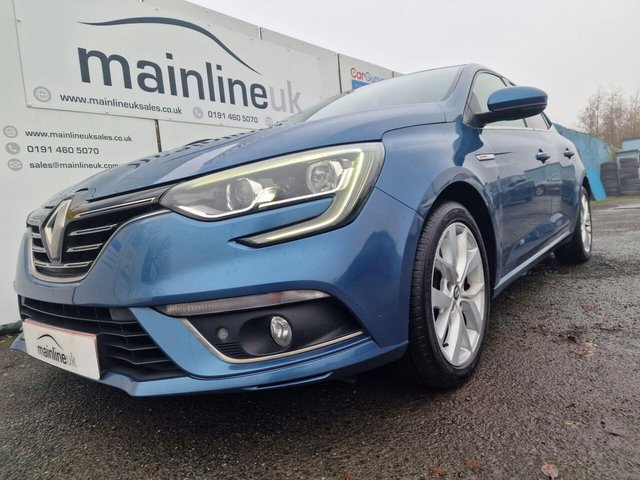 2016 RENAULT MEGANE - Photo 3