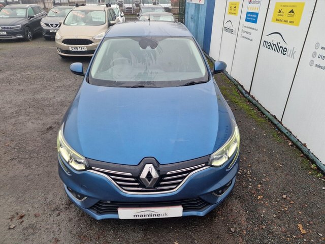 2016 RENAULT MEGANE - Photo 2