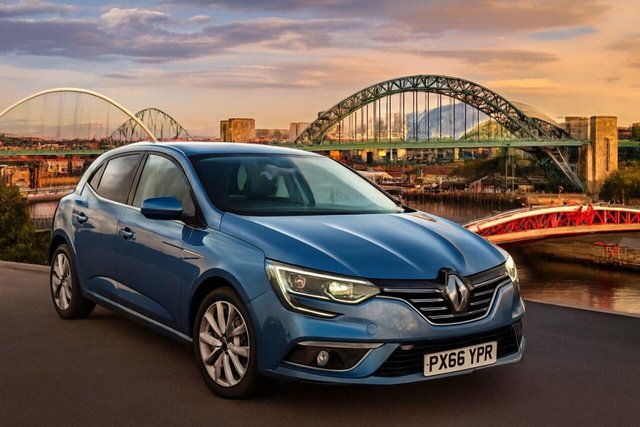 2016 RENAULT MEGANE