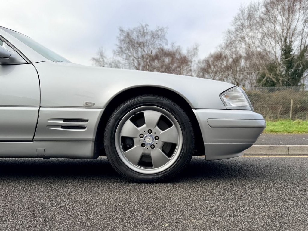USED 2000 X MERCEDES-BENZ SL 280 2.8 V6 // 1 Previous owner  // Auto (270 g/km, 204 bhp) // px swap 