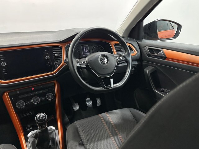 2018 Volkswagen T-Roc - Photo 11