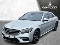 USED 2019 19 MERCEDES-BENZ S-CLASS 3.0 S560Le V6 EQ Power AMG Line (Executive, Premium Plus) Saloon 4dr Petrol Plug-in Hybrid G-Tronic Euro 6 (s/s) (489 ps) OPENING GLASS ROOF + HOT/COLD SEATS + PHONE CHARGER