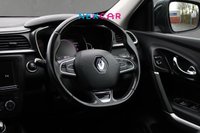 USED 2016 16 RENAULT KADJAR 1.6 dCi Signature Nav SUV 5dr Diesel Manual Euro 6 (s/s) (130 ps) 