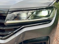 USED 2018 68 VOLKSWAGEN TOUAREG 3.0 TDI V6 R-Line SUV 5dr Diesel Tiptronic 4Motion Euro 6 (s/s) (286 ps) Award Winning Used Car Dealer Essex