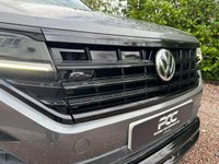 USED 2018 68 VOLKSWAGEN TOUAREG 3.0 TDI V6 R-Line SUV 5dr Diesel Tiptronic 4Motion Euro 6 (s/s) (286 ps) Award Winning Used Car Dealer Essex