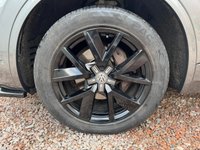 USED 2018 68 VOLKSWAGEN TOUAREG 3.0 TDI V6 R-Line SUV 5dr Diesel Tiptronic 4Motion Euro 6 (s/s) (286 ps) Award Winning Used Car Dealer Essex