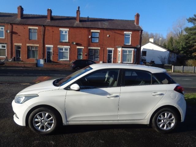 2017 HYUNDAI I20 1.2 SE Hatchback 5dr Petrol Manual Euro 6 (84 ps) - Photo 5