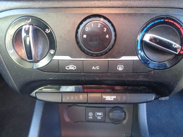 2017 HYUNDAI I20 1.2 SE Hatchback 5dr Petrol Manual Euro 6 (84 ps) - Photo 12