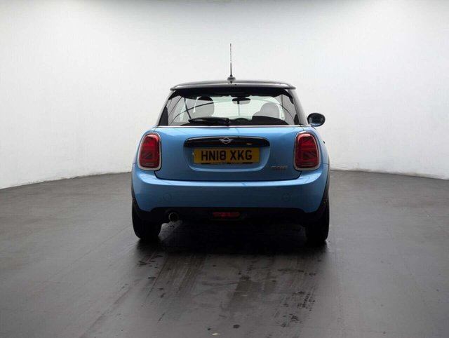 USED 2018 18 MINI HATCH 1.5 Cooper Hatchback 3dr Petrol Manual Euro 6 (s/s) (136 ps) HEATED F SEATS + PARK DIST CONTROL CLICK & COLLECT/HOME DELIVERY