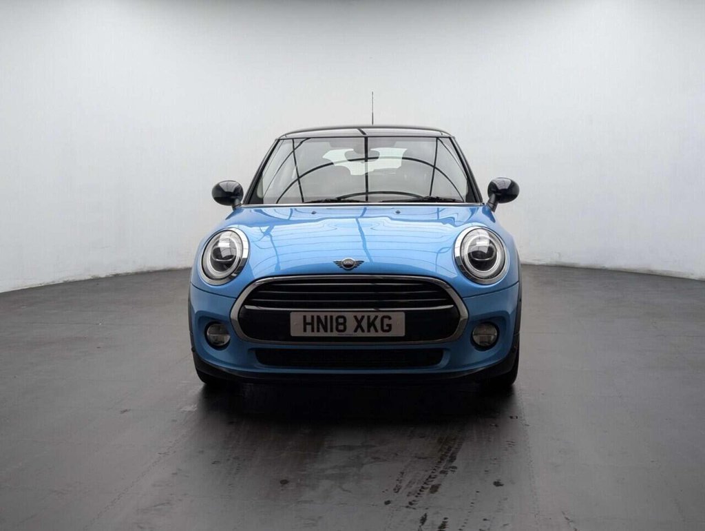 Used 2018 18 MINI HATCH 1.5 Cooper Hatchback 3dr Petrol Manual Euro 6 (s/s) (136 ps) HEATED F SEATS + PARK DIST CONTROL CLICK & COLLECT/HOME DELIVERY