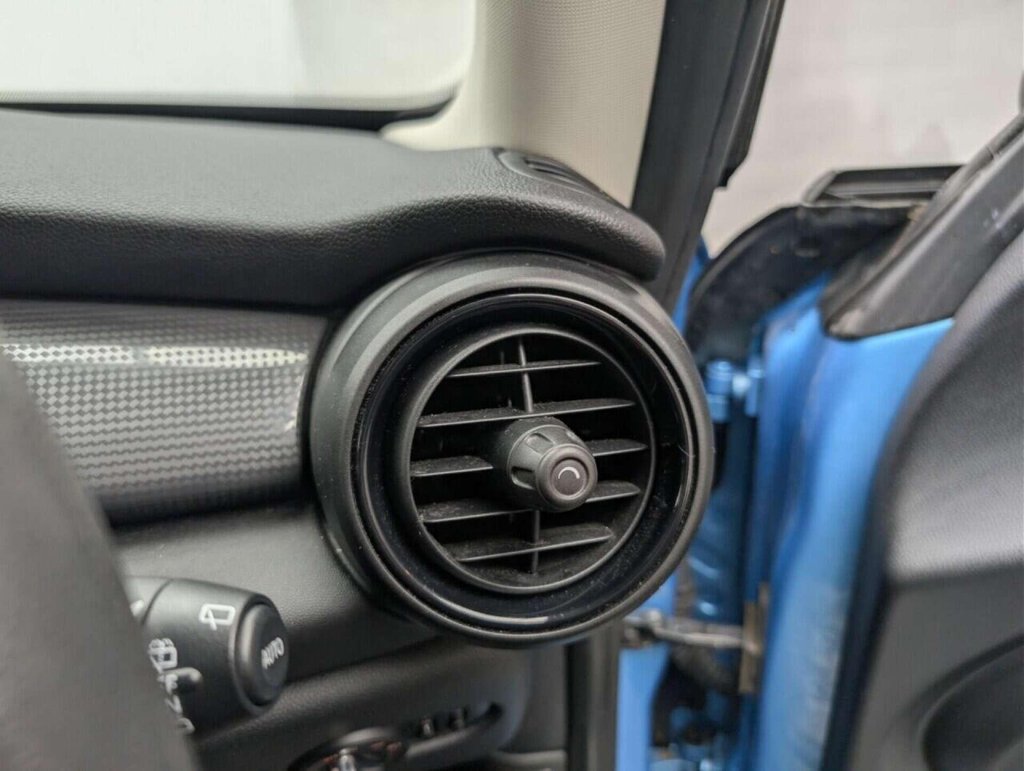 Used 2018 18 MINI HATCH 1.5 Cooper Hatchback 3dr Petrol Manual Euro 6 (s/s) (136 ps) HEATED F SEATS + PARK DIST CONTROL CLICK & COLLECT/HOME DELIVERY