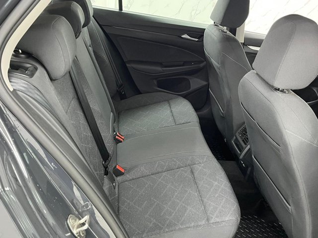 2023 Volkswagen Golf 1L Life 5dr - Photo 10