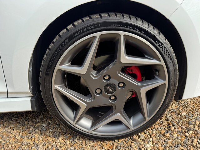 2018 FORD FIESTA - Photo 4