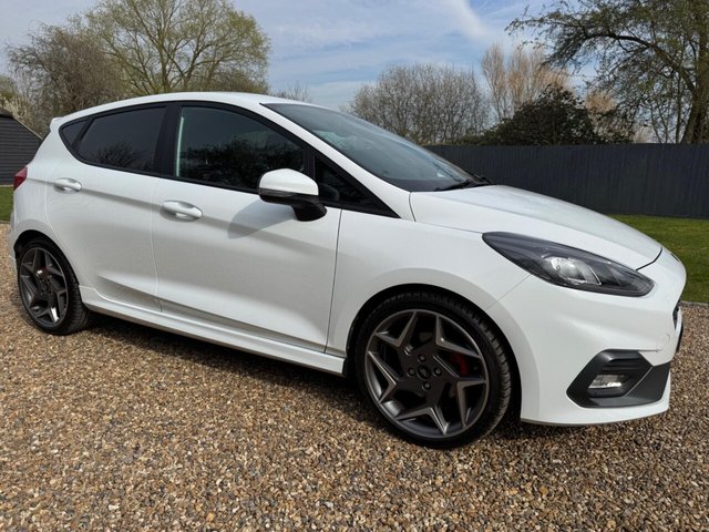 2018 FORD FIESTA - Photo 12