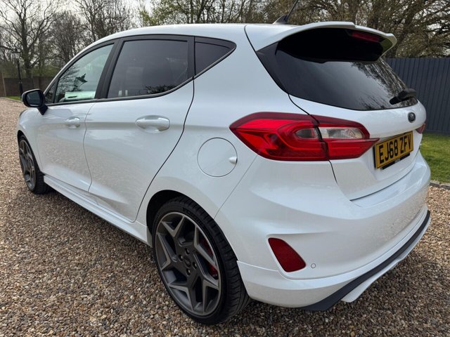 2018 FORD FIESTA - Photo 7