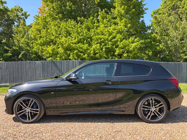 View our BMW 1 SERIES