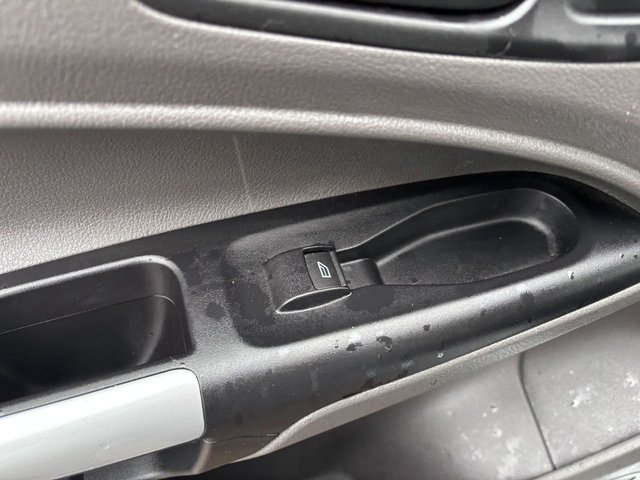 2022 Ford Transit Connect 1L Trend 5dr - Photo 12