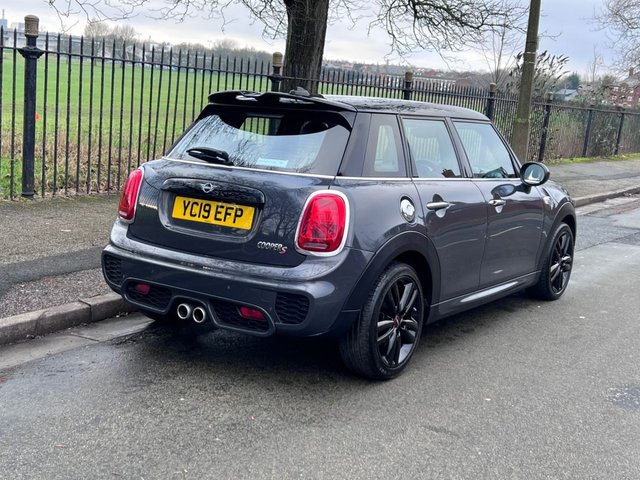 2019 MINI Hatch 2L Cooper S Sport 5dr - Photo 5
