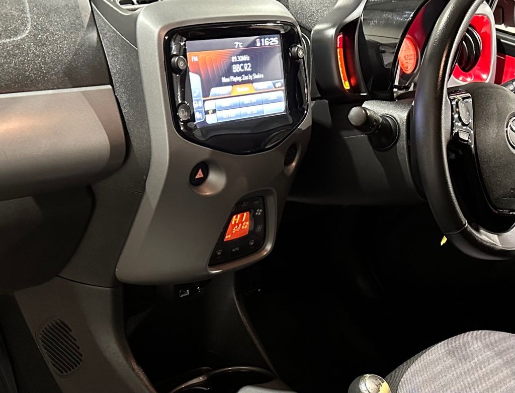 USED 2019 19 TOYOTA AYGO 1.0 VVT-i x-trend Hatchback 5dr Petrol Manual Euro 6 (71 ps) 