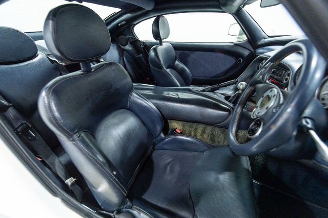 TVR CERBERA Sports 4.2 - Photo 7