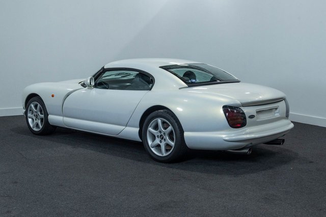TVR CERBERA Sports 4.2 - Photo 2