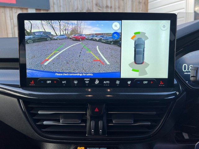 2024 FORD FOCUS - Photo 7