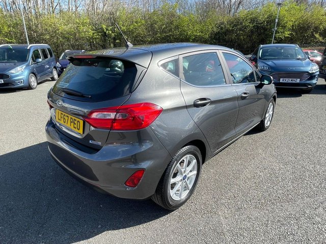 2017 Ford Fiesta 1L Zetec 5dr - Photo 3