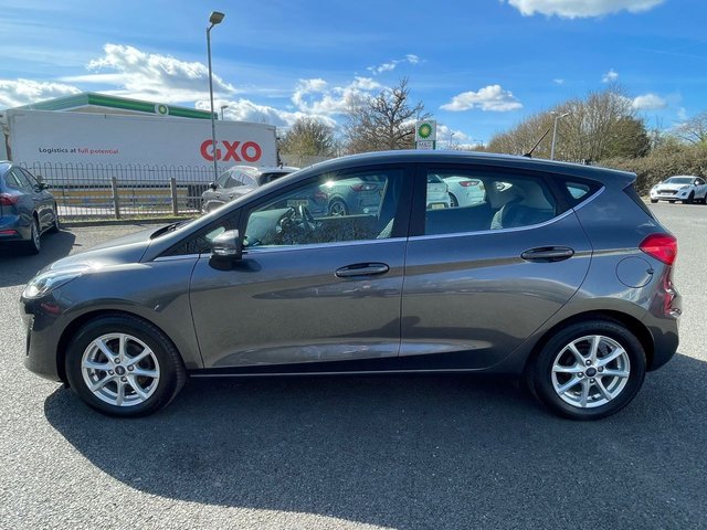 2017 Ford Fiesta 1L Zetec 5dr - Photo 6