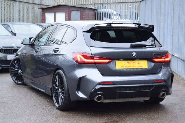 View our BMW 1 SERIES