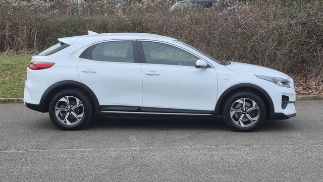 2021 KIA XCEED - Photo 6