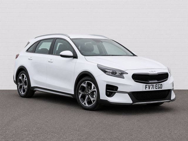 View our Kia Xceed 1.0 T-GDi 2 SUV 5dr Petrol Manual Euro 6 (s/s) (118 bhp)
