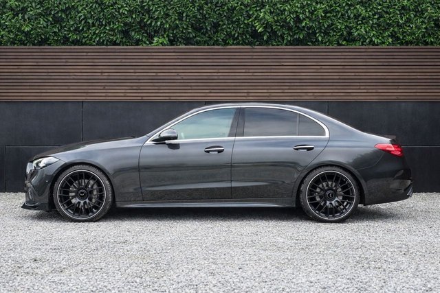 2023 MERCEDES-BENZ C-CLASS 2023 1.5 C200h MHEV AMG Line (Premium) Saloon 4dr Petrol Hybrid G-Tronic+ Euro 6 (s/s) (224 ps) - Photo 3
