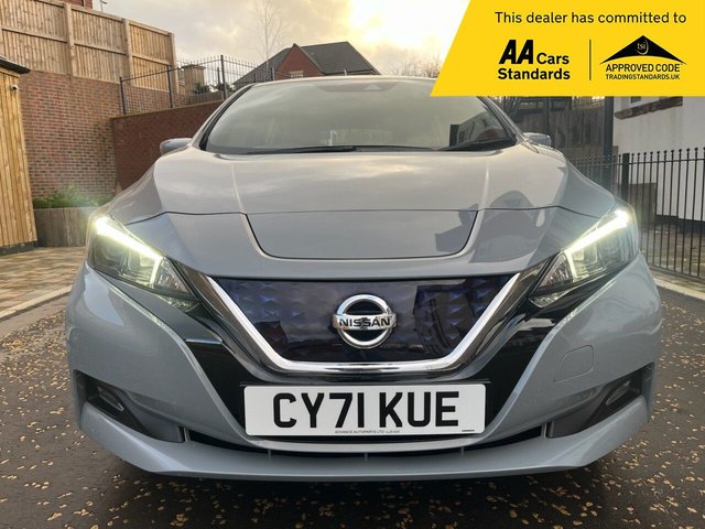 2021 Nissan Leaf - Photo 3