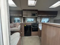 USED 2017 17 ELDDIS ENCORE 285 4 BERTH LUXURY WITH SINGLE BEDS & END BATHROOM WIND OUT AWNING & EXTERNAL BBQ